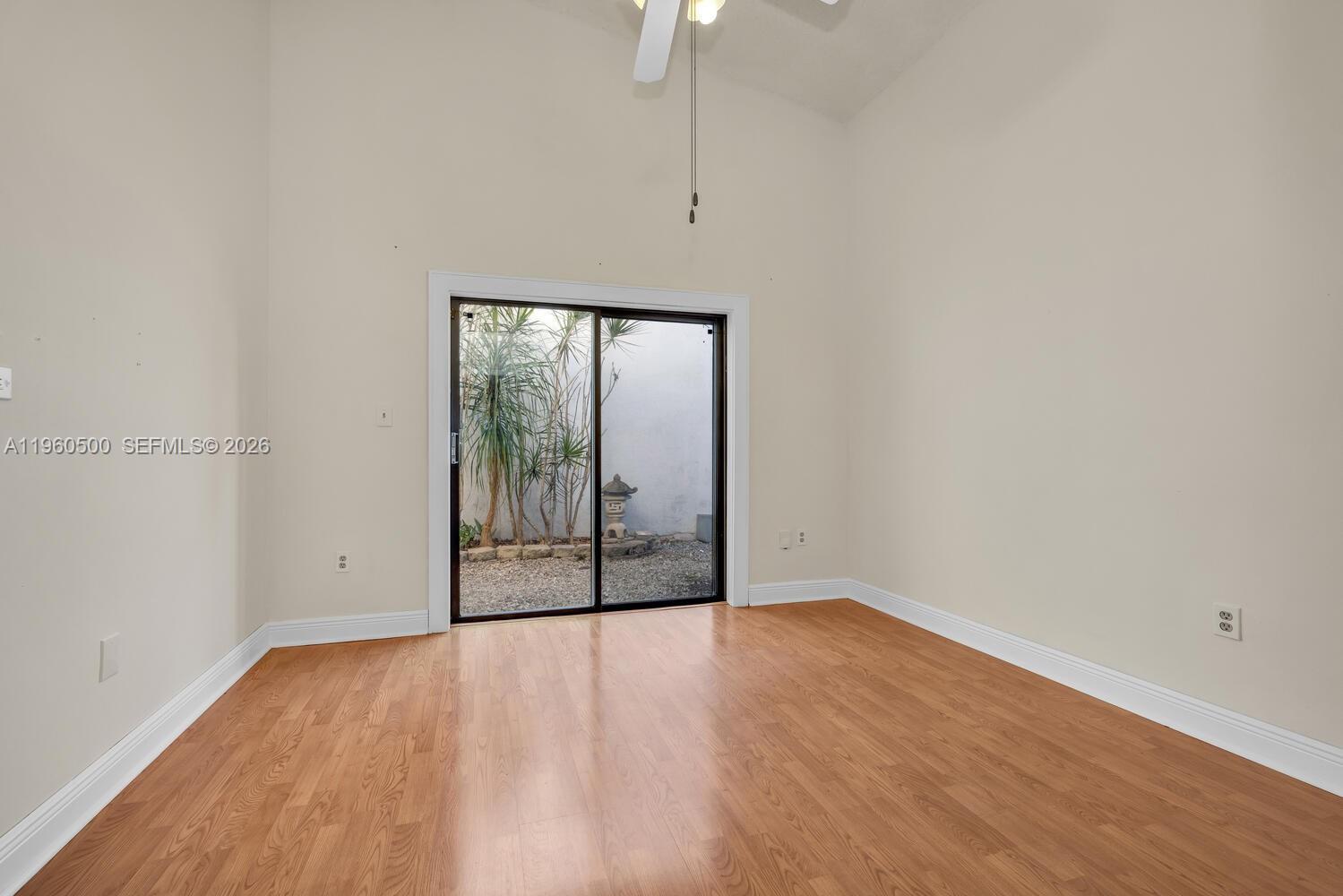 OAKWOOD AT THE HAMMOCKS - Residential