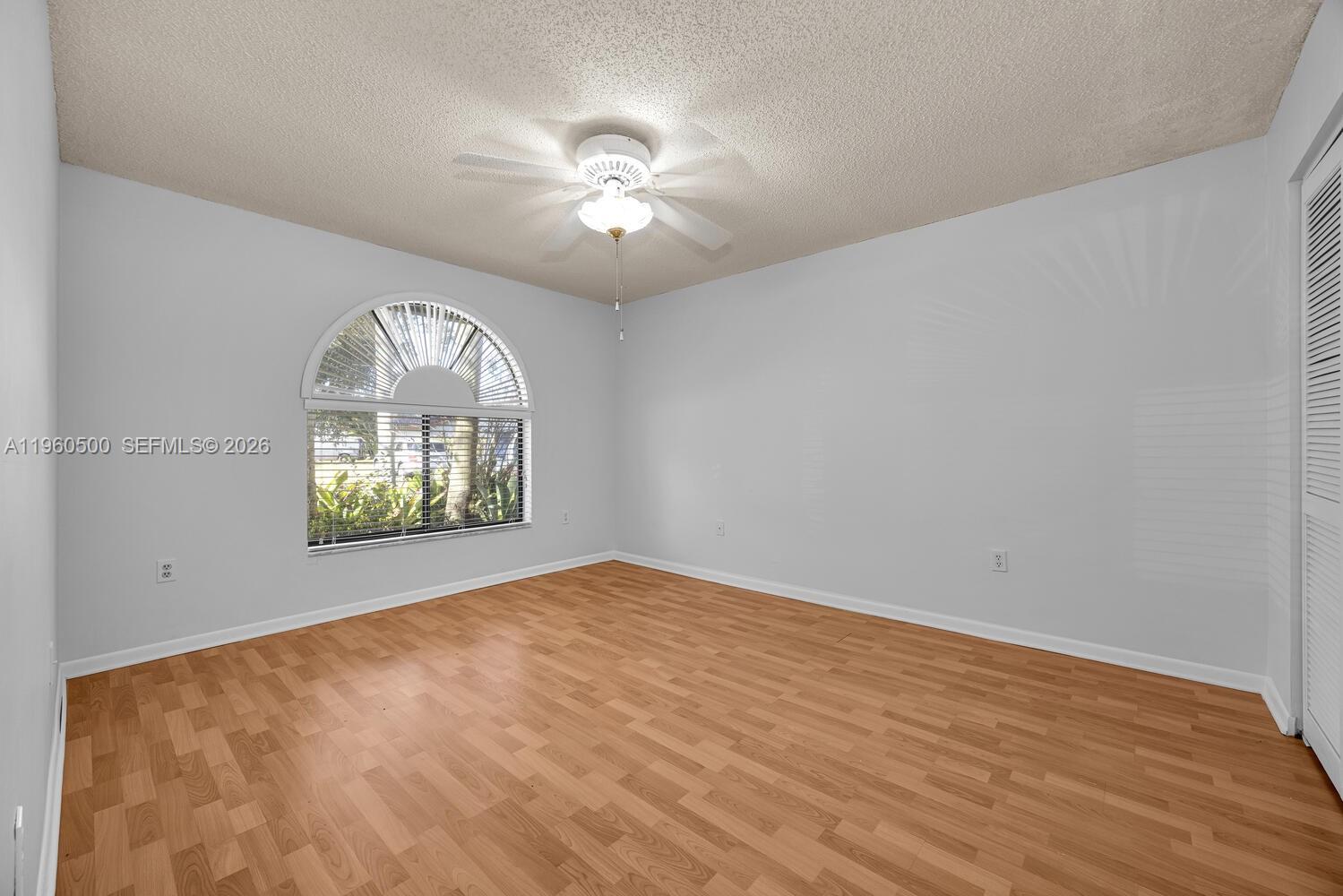 OAKWOOD AT THE HAMMOCKS - Residential