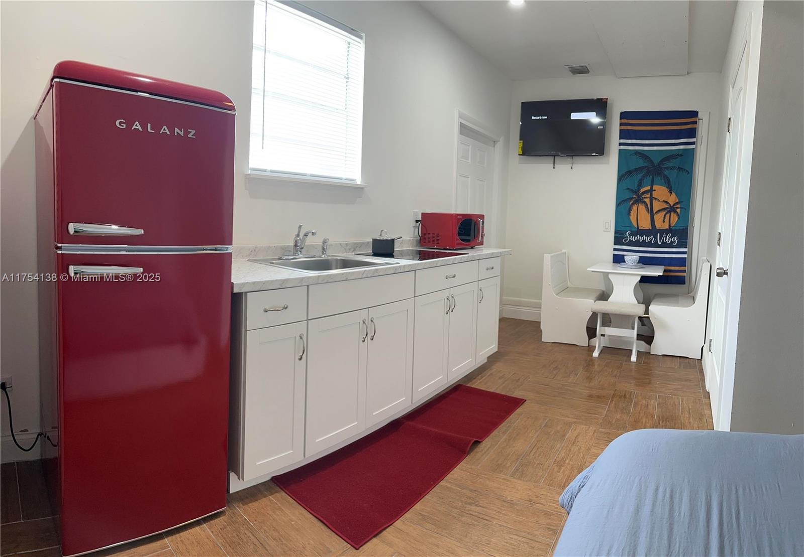 SANDALFOOT COVE SEC 2 - Residential Lease