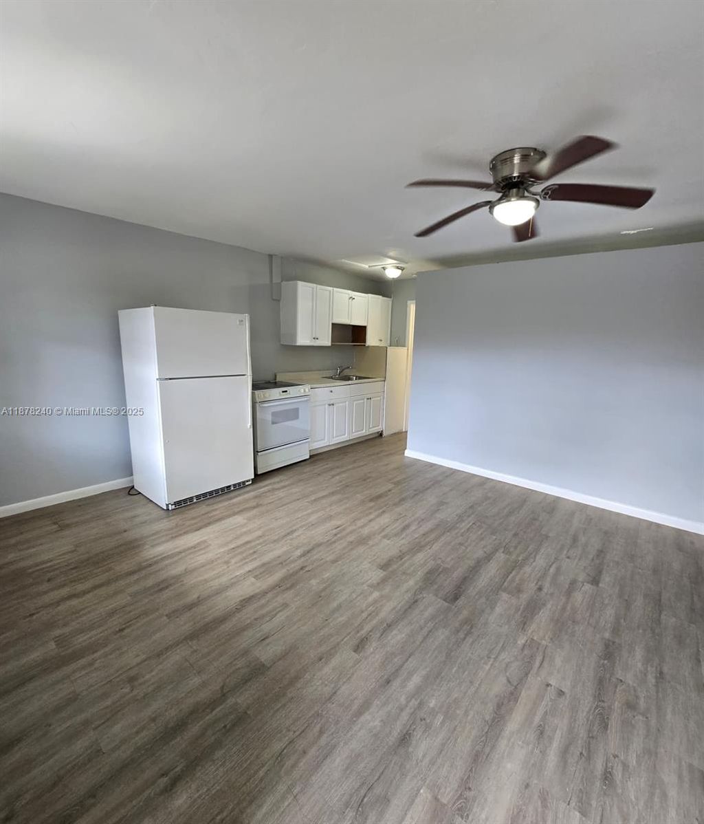 Photo of 3971 SW 12th Pl #2, Fort Lauderdale, FL 33312 (MLS # A11878240)