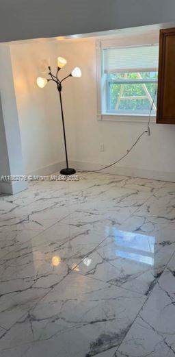 N MIAMI ESTATES - Residential Lease