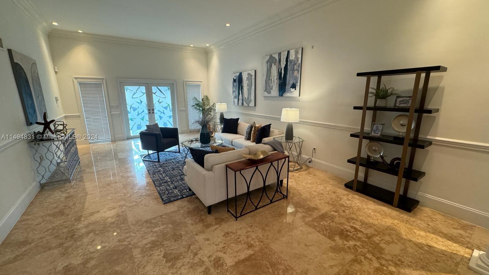 NORTH BAY ISLAND - Residential