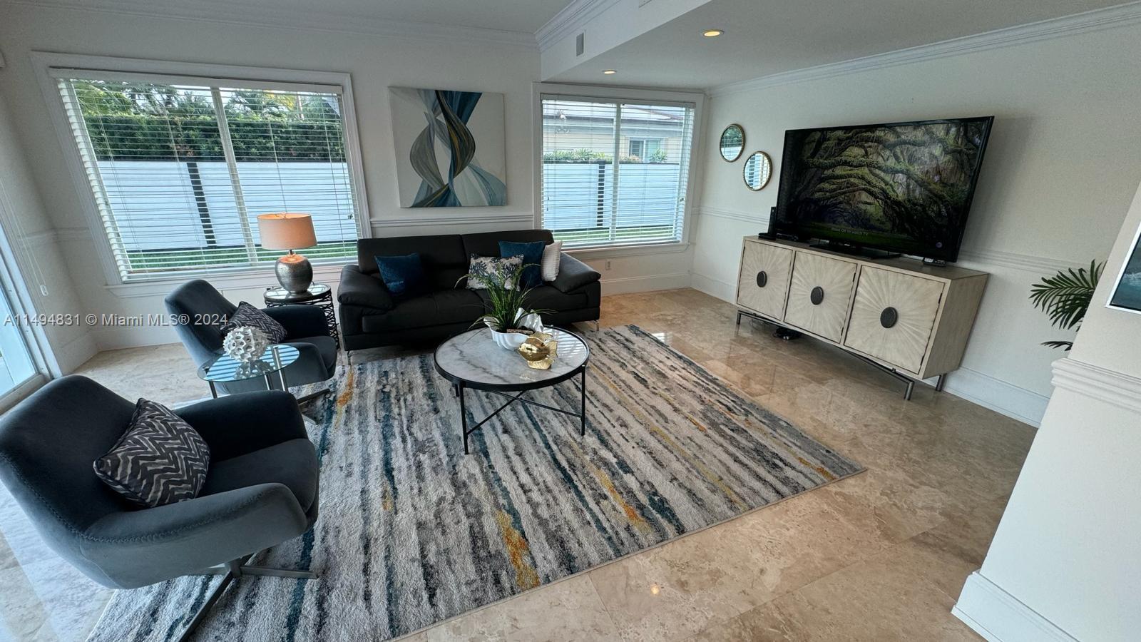 NORTH BAY ISLAND - Residential