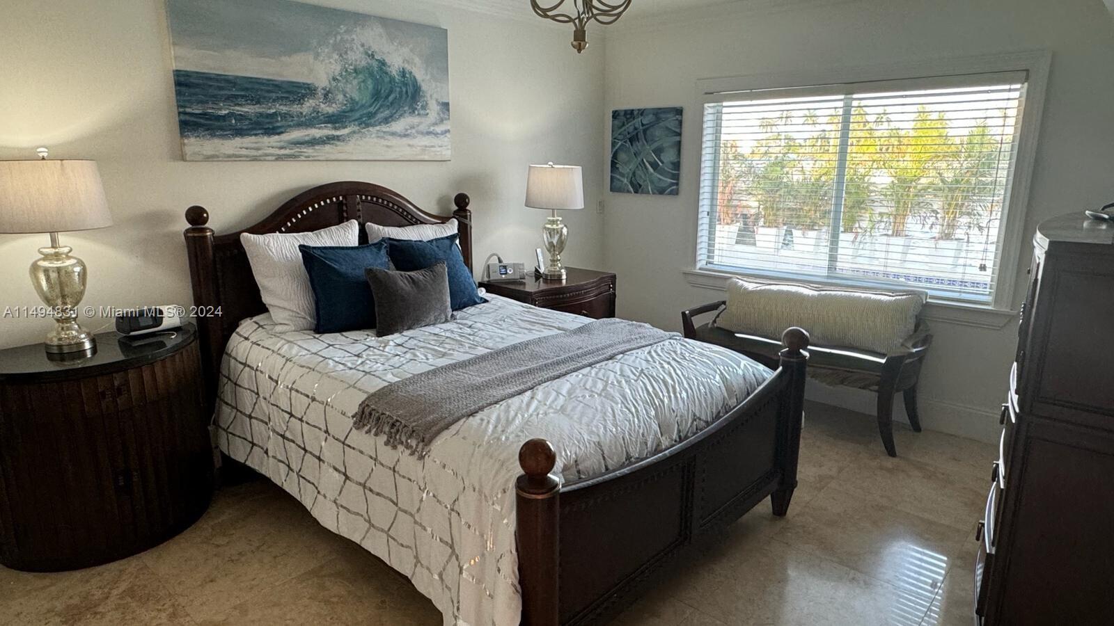 NORTH BAY ISLAND - Residential