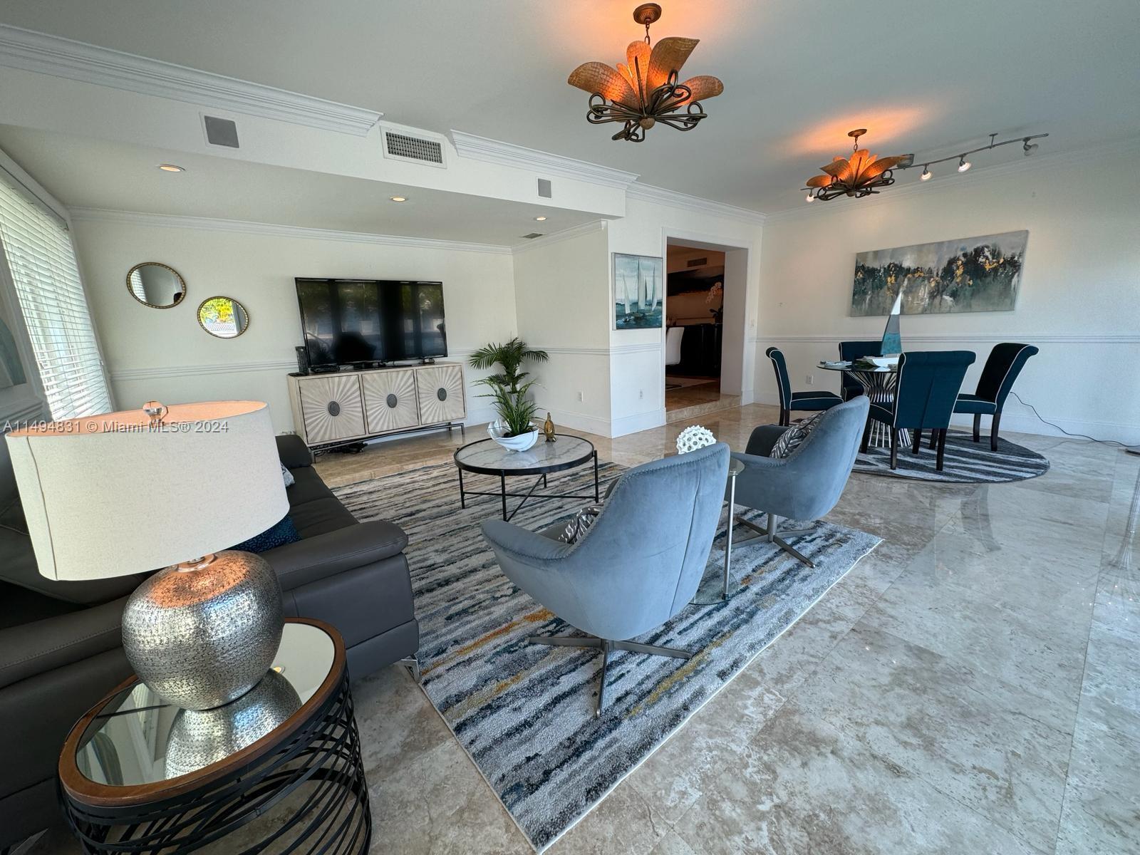 NORTH BAY ISLAND - Residential