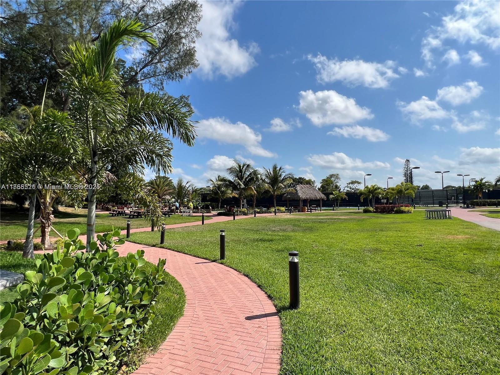 ELLESMERE A CONDO - Residential