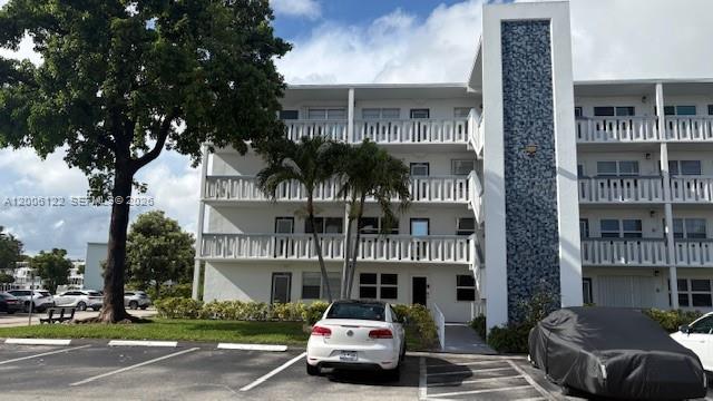 HARWOOD D CONDO - Residential