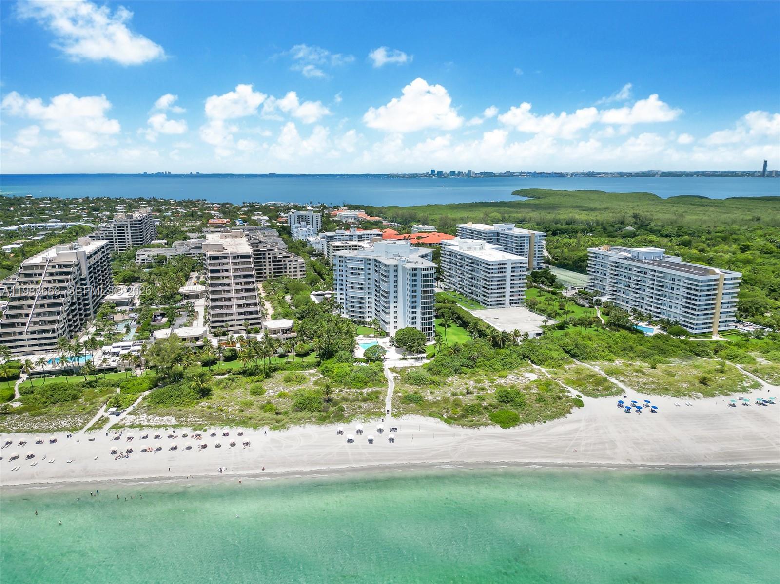 ISLAND HOUSE APT INC - CO - Residential