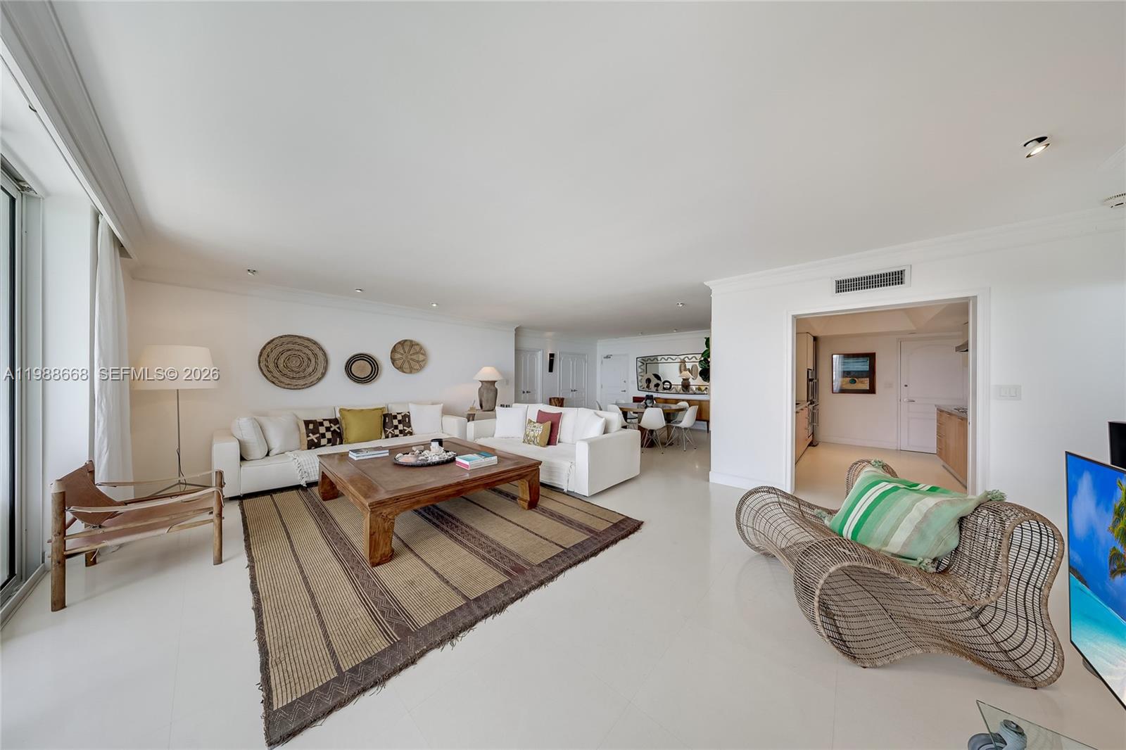 ISLAND HOUSE APT INC - CO - Residential