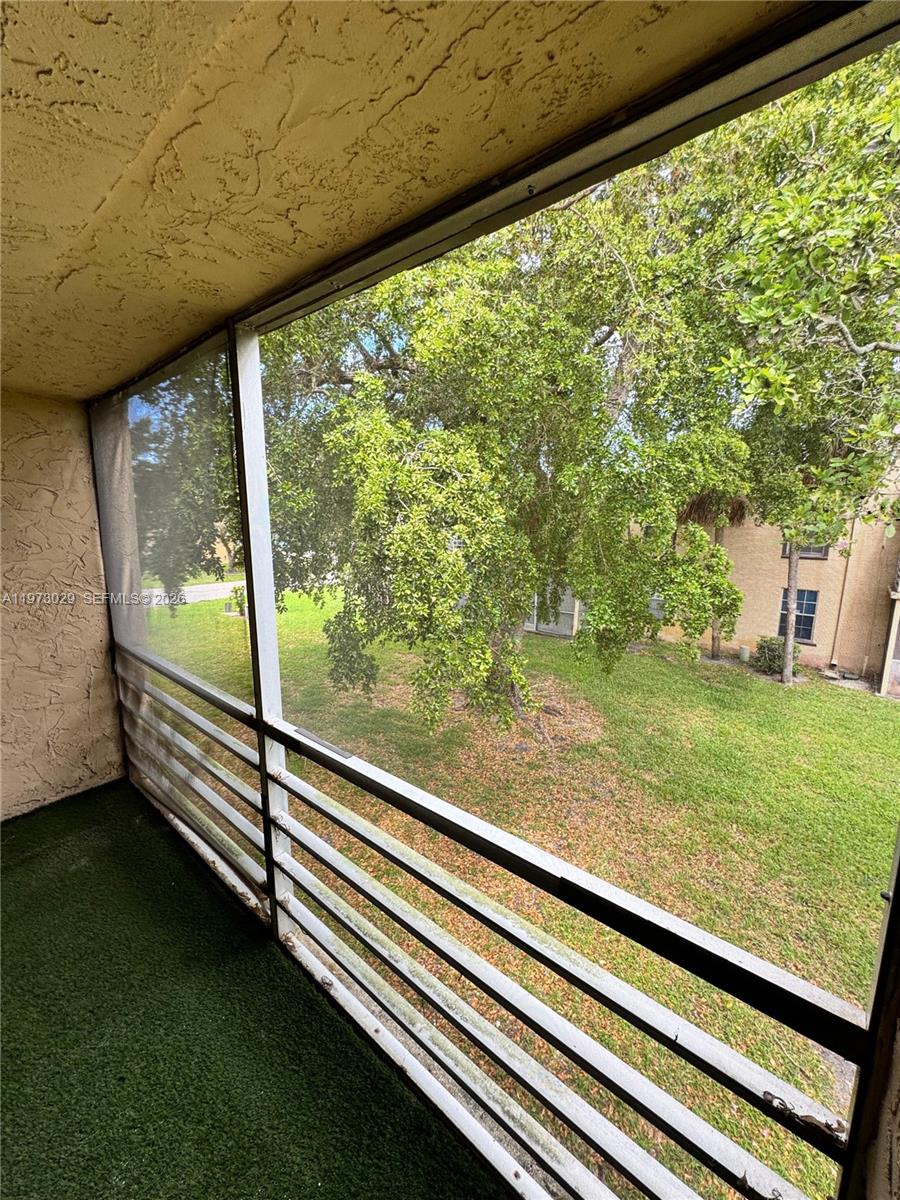 WOOD HUE III CONDO - Residential Lease