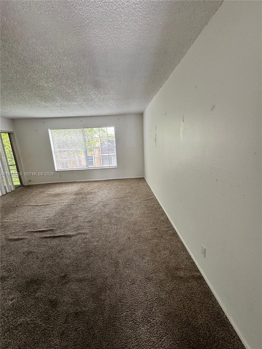 WOOD HUE III CONDO - Residential Lease