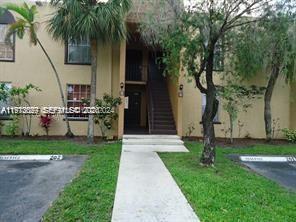 WOOD HUE III CONDO - Residential Lease