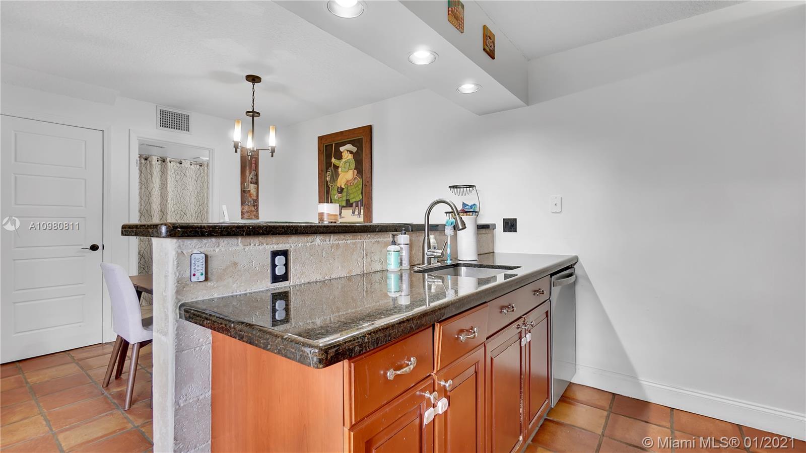 C H E ACRES - Residential