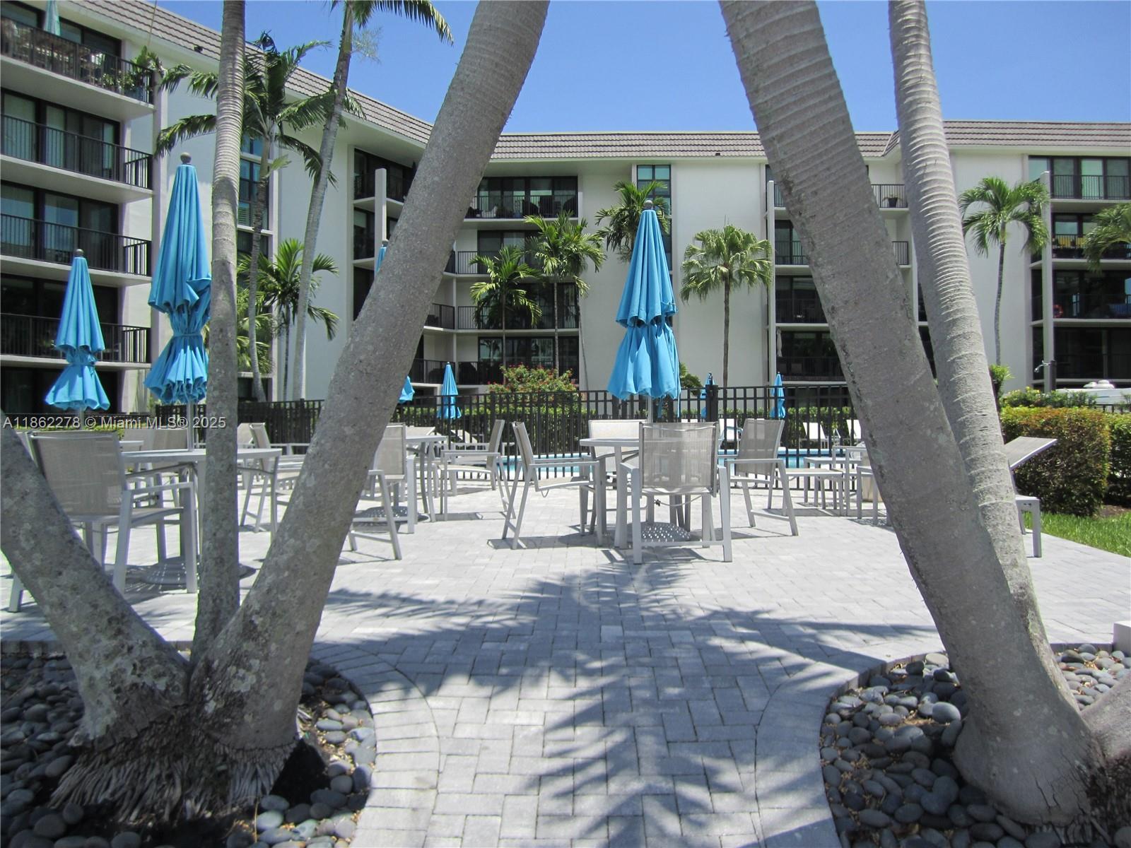 RIVER REACH CONDOMINIUM V - Residential Lease