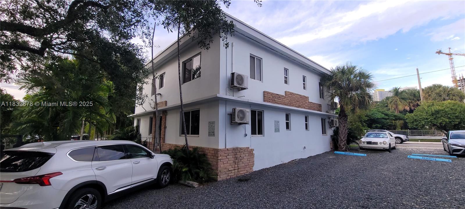 350 SW 15th Rd 8