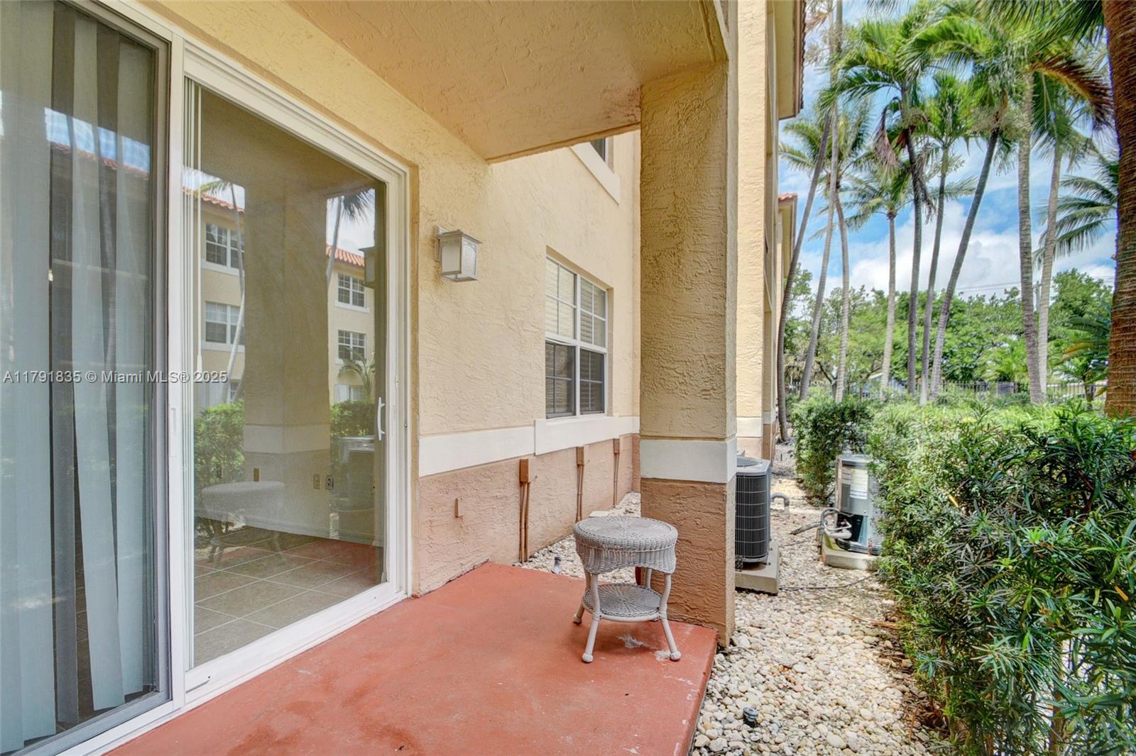 FLAGLER POINTE CONDO - Residential Lease