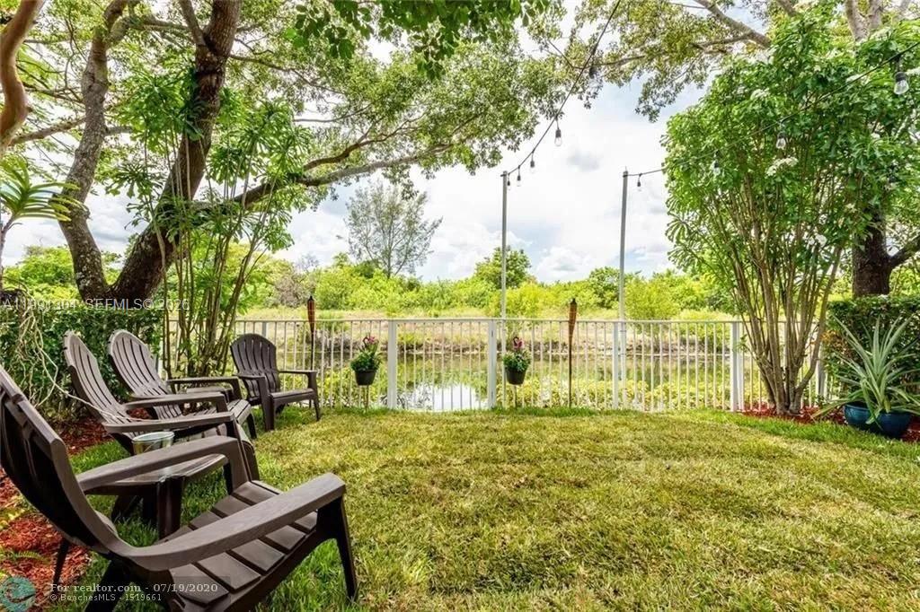 HERON BAY FOUR - Residential