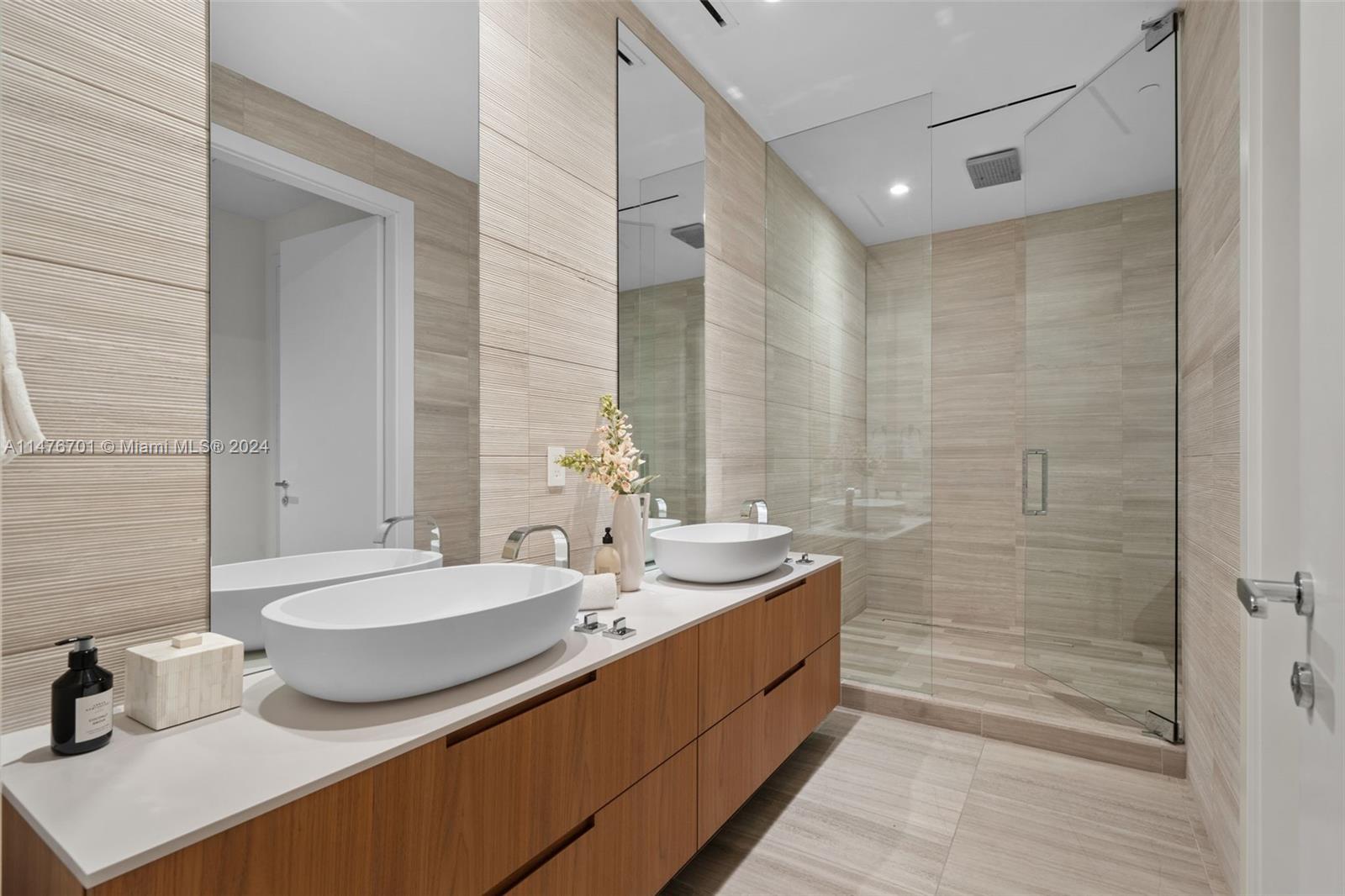 4701 NORTH MERIDIAN CONDO - Residential