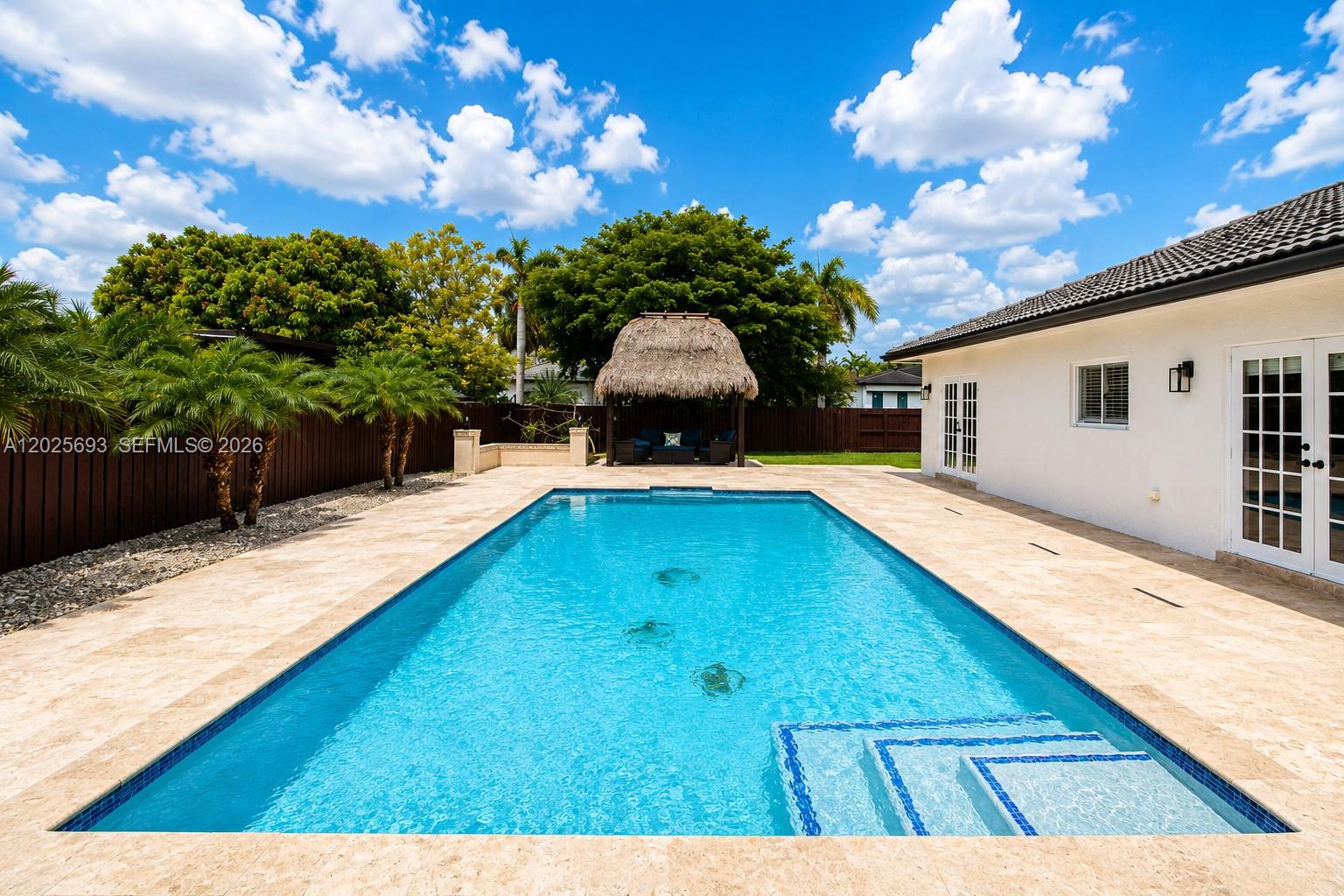 VALENCIA GROVES ESTATES - Residential