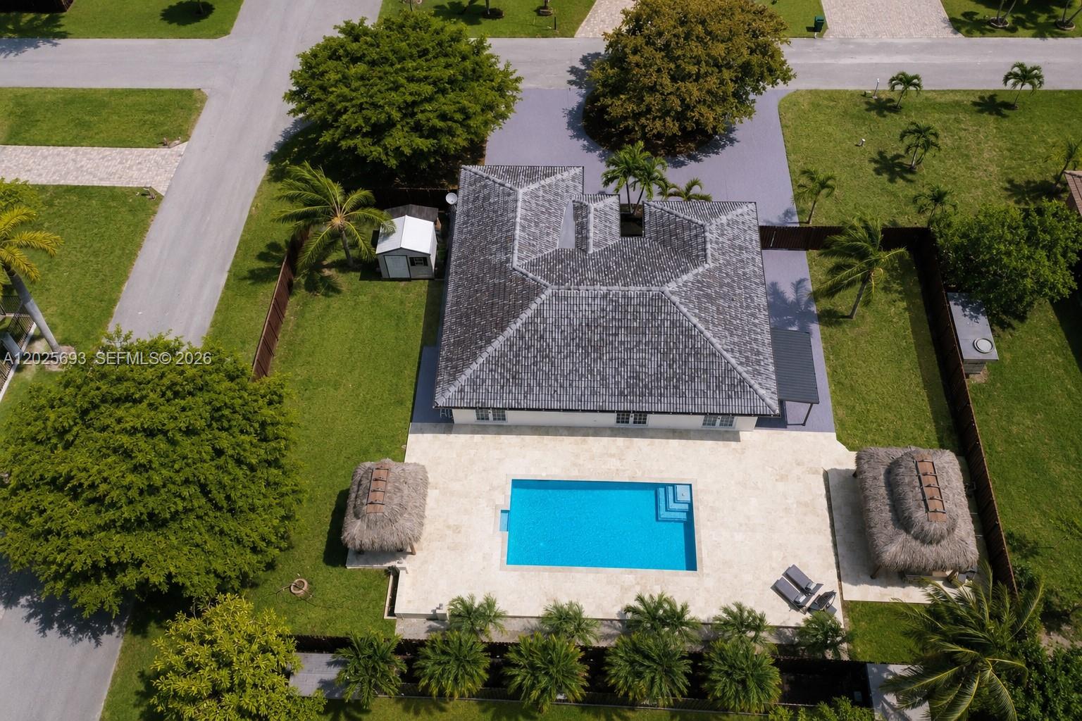 VALENCIA GROVES ESTATES - Residential