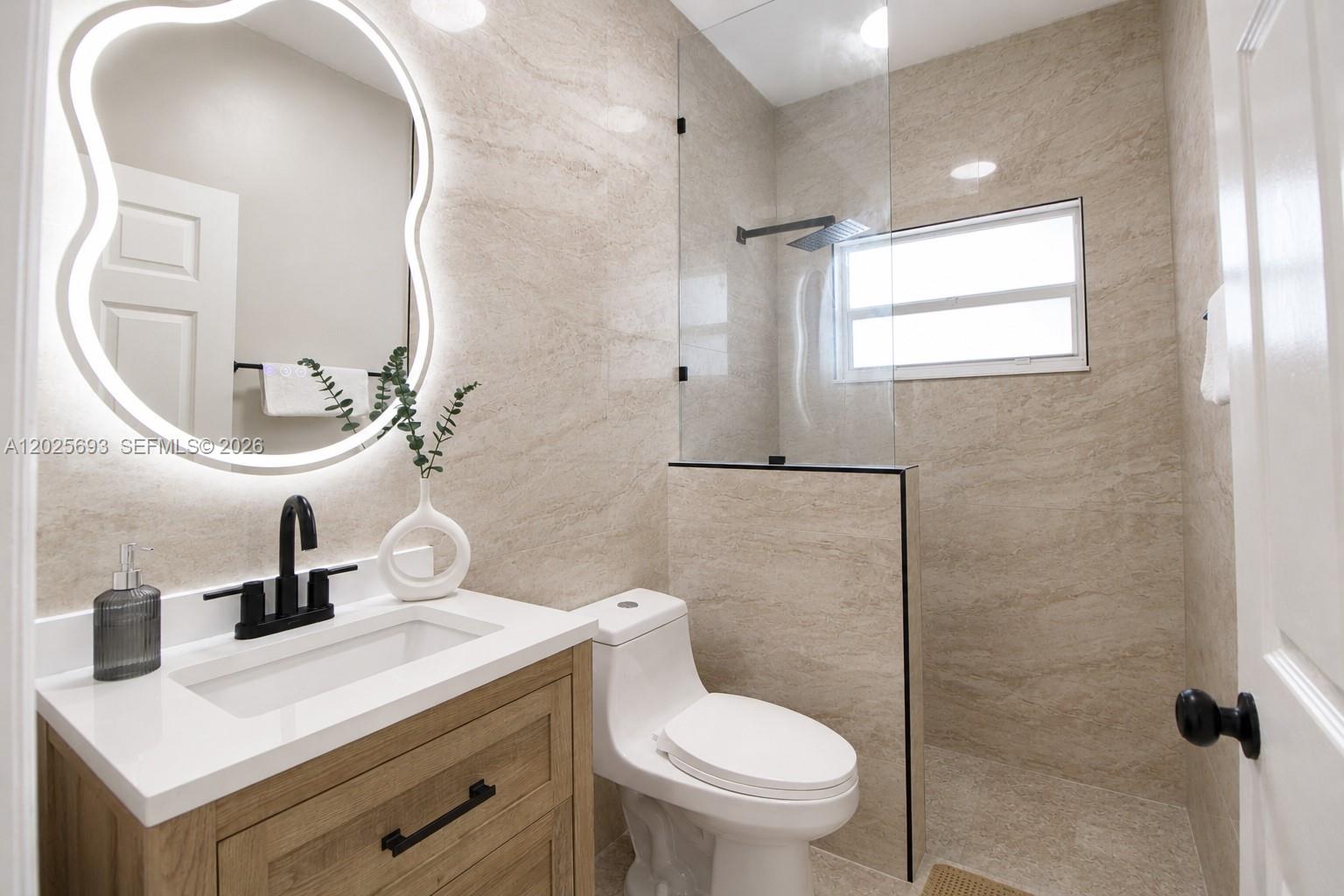 VALENCIA GROVES ESTATES - Residential