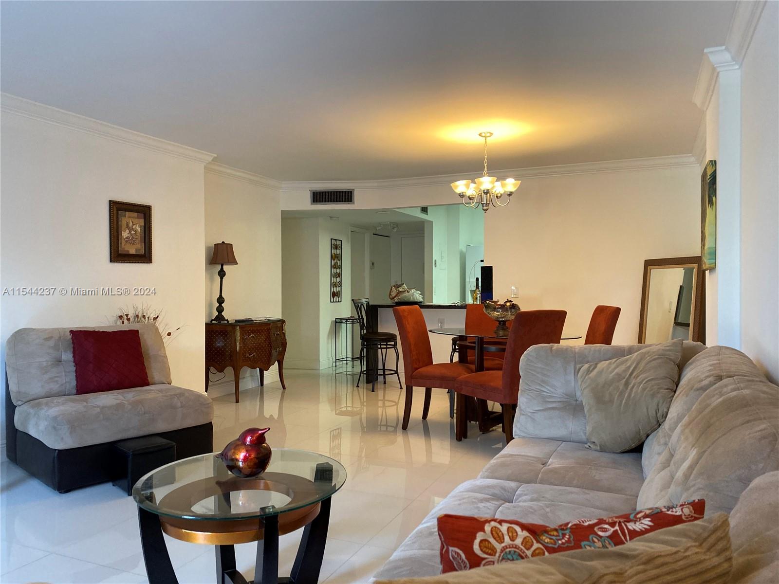 ADMIRALS PORT CONDO WEST - Residential