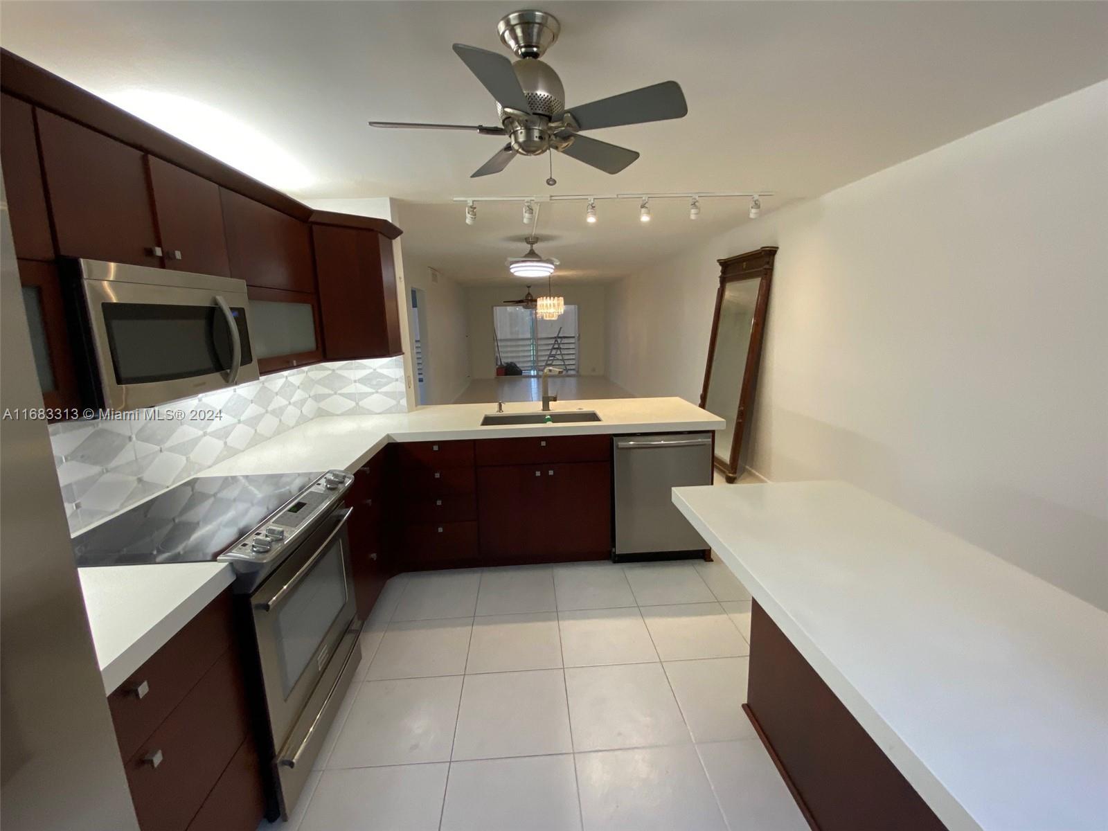 NEWCASTLE AT CENTURY VILL - Residential