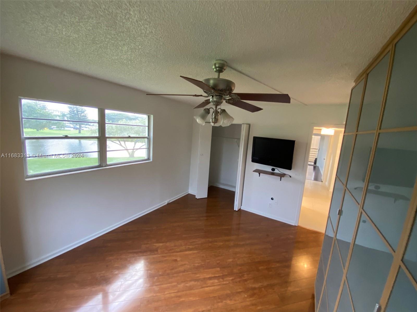 NEWCASTLE AT CENTURY VILL - Residential