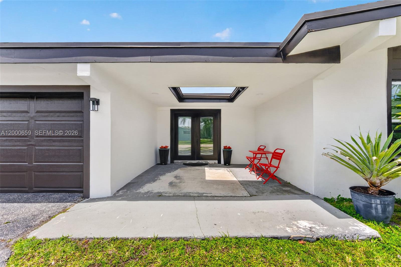 SUNRISE GOLF VILLAGE SEC - Residential