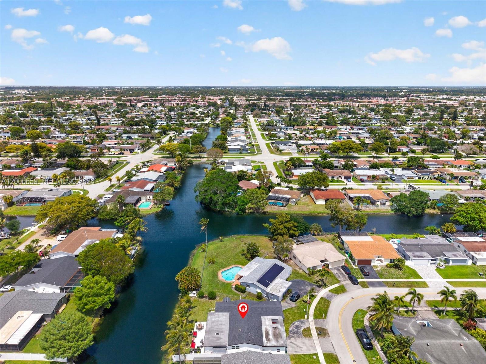 SUNRISE GOLF VILLAGE SEC - Residential