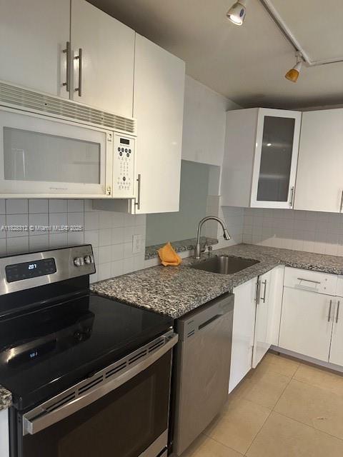 453 Lakeview Dr 1