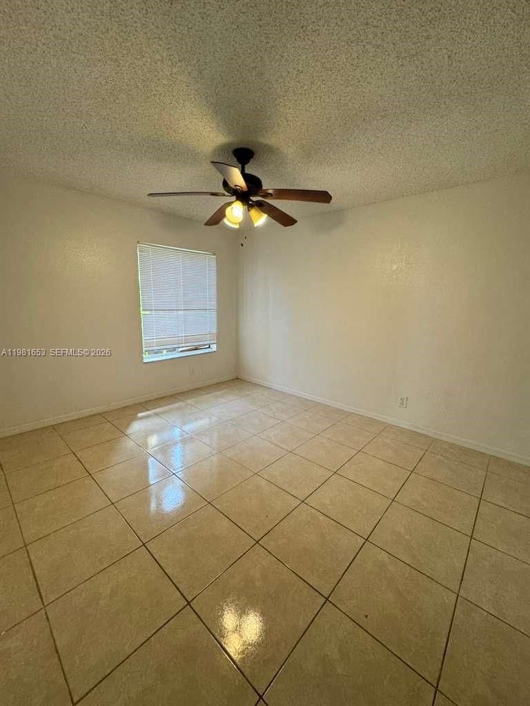 CORAL KEY CONDO - Residential Lease