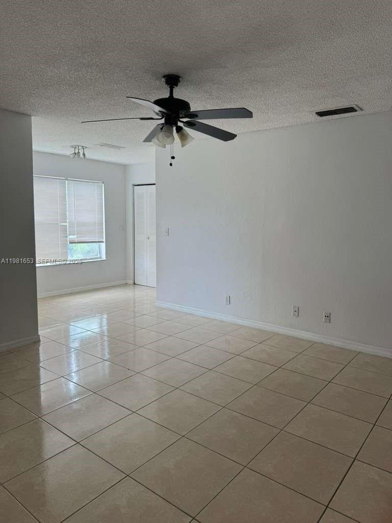 CORAL KEY CONDO - Residential Lease