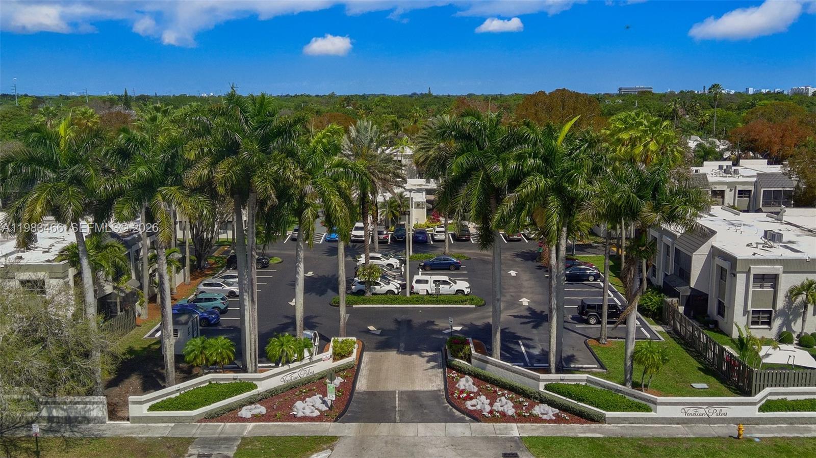 VENETIAN PALMS CONDO - Residential