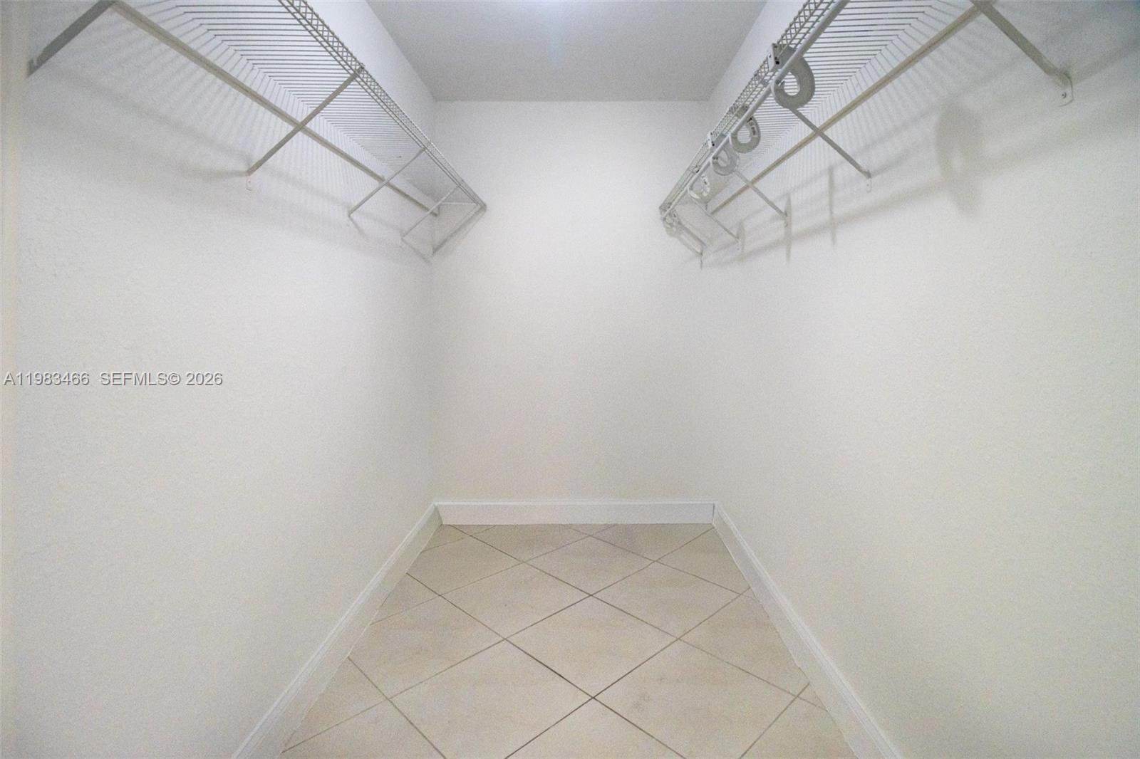 VENETIAN PALMS CONDO - Residential