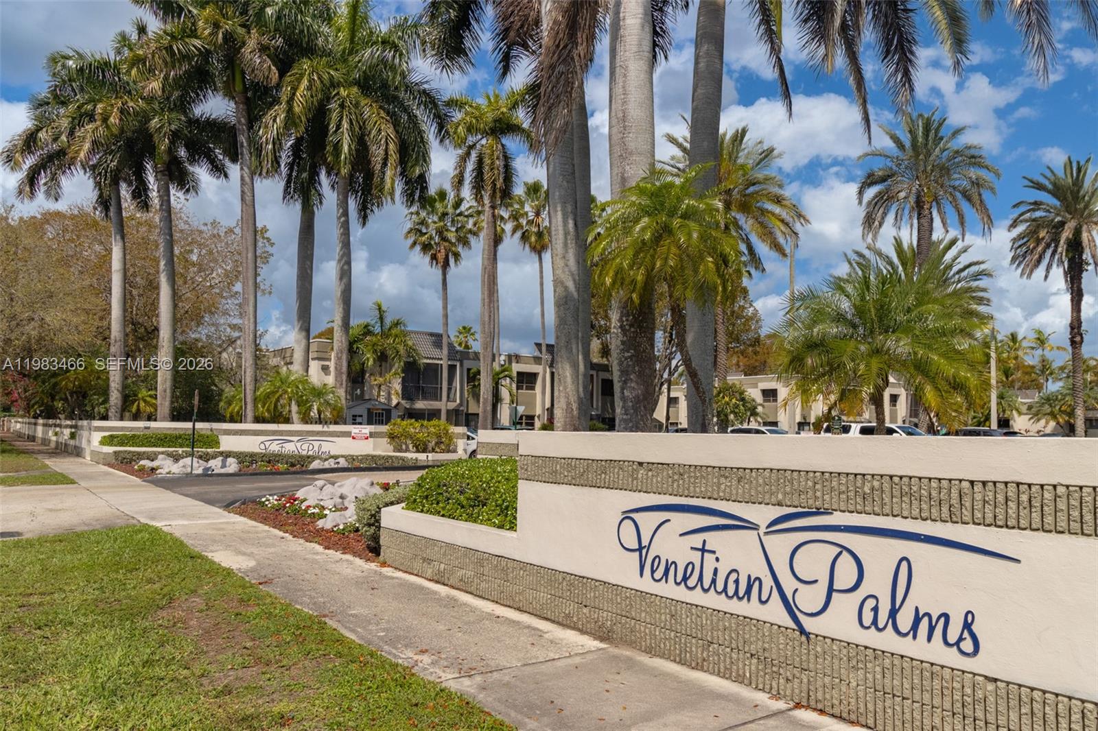 VENETIAN PALMS CONDO - Residential