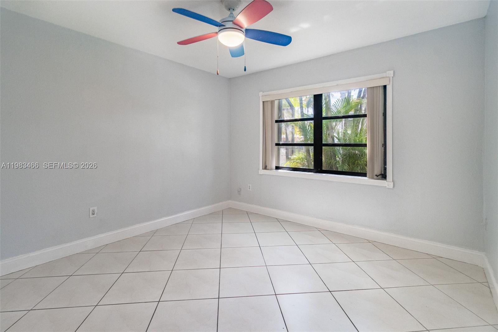 VENETIAN PALMS CONDO - Residential