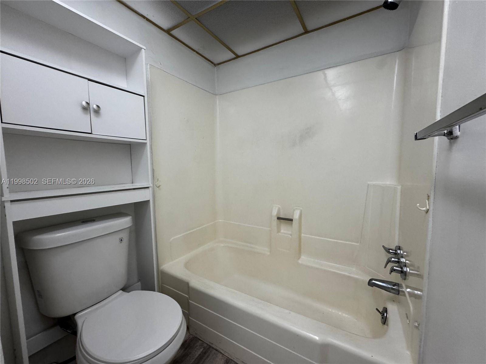 BROOKFIELD SQUARE CONDO - Residential