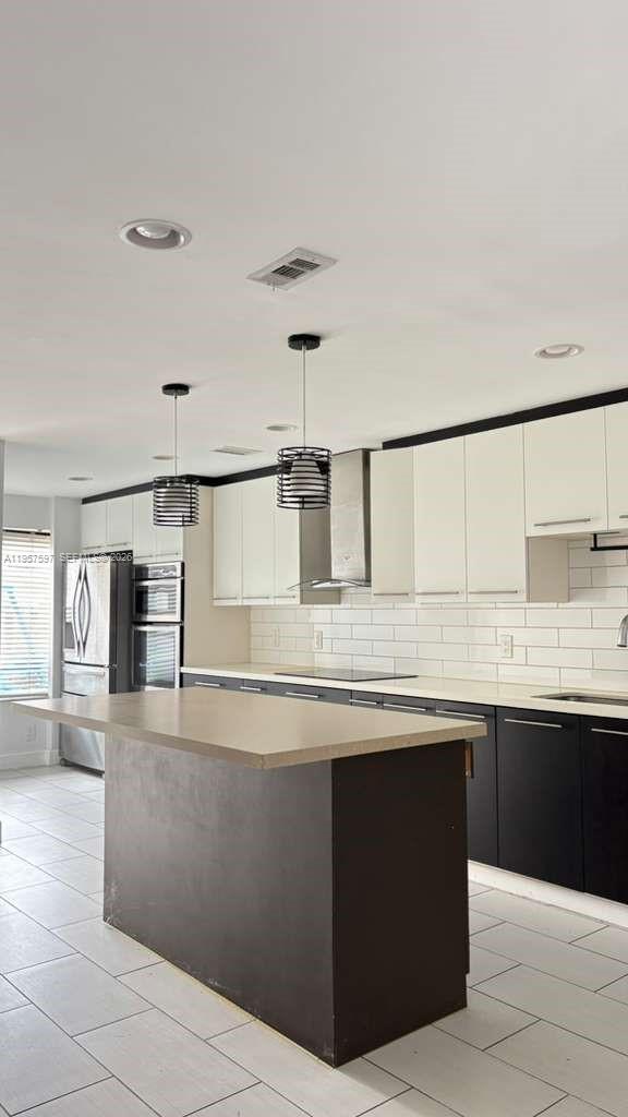 TOWNHOUSES AT JACARANDA - Residential