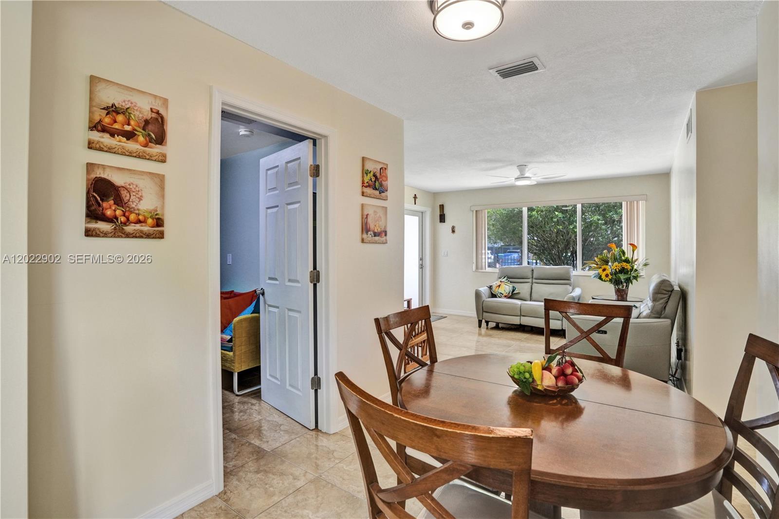 WESTWOOD LAKE 3RD ADDN - Residential