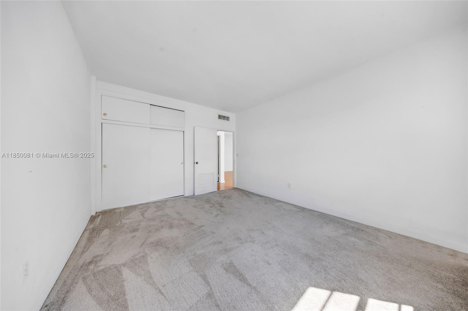 TREASURE BAY CLUB CONDO - Residential Lease