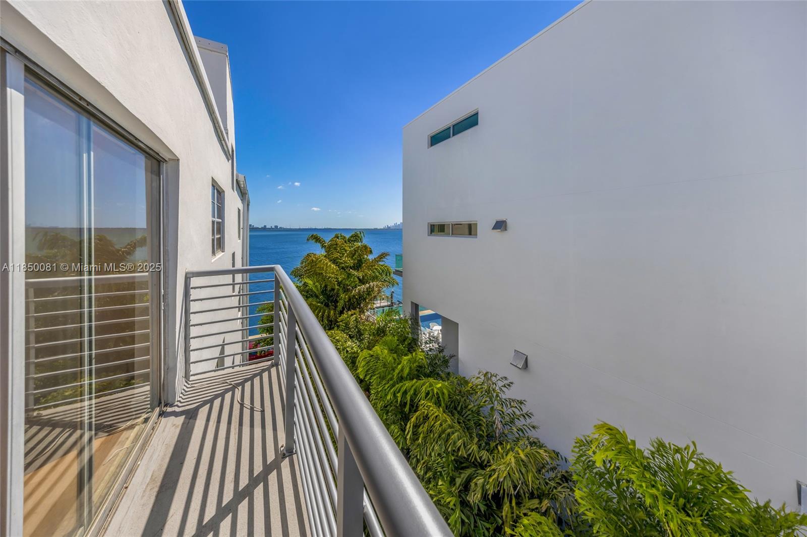 TREASURE BAY CLUB CONDO - Residential Lease