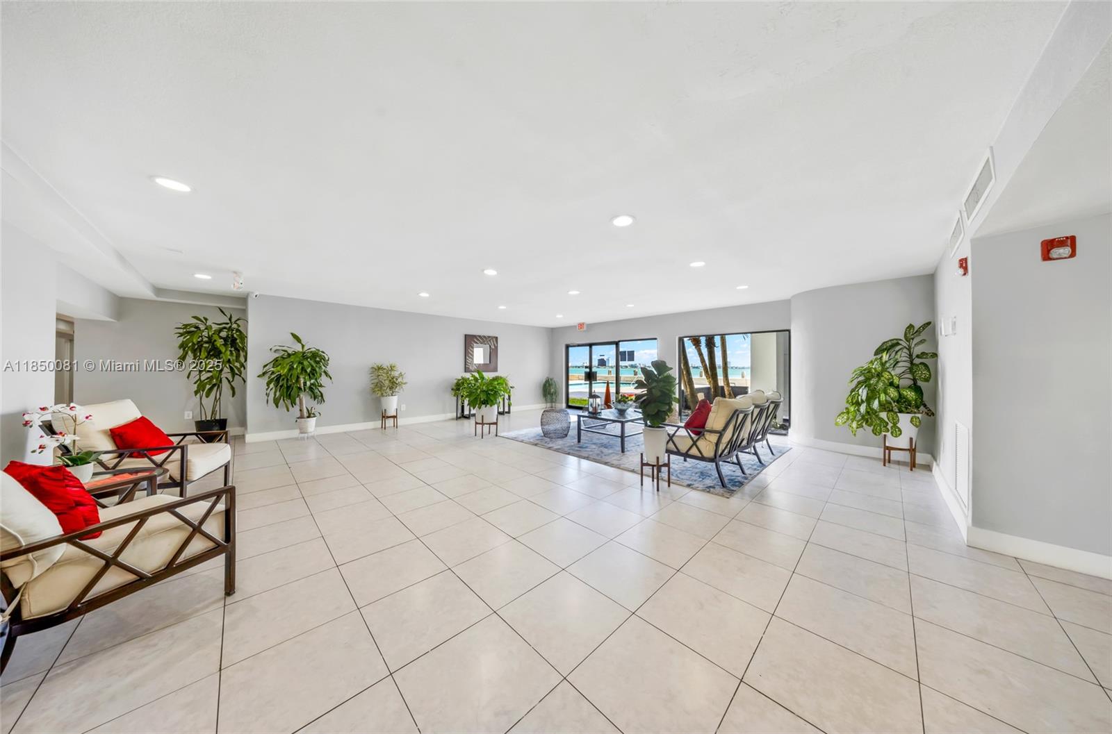 TREASURE BAY CLUB CONDO - Residential Lease