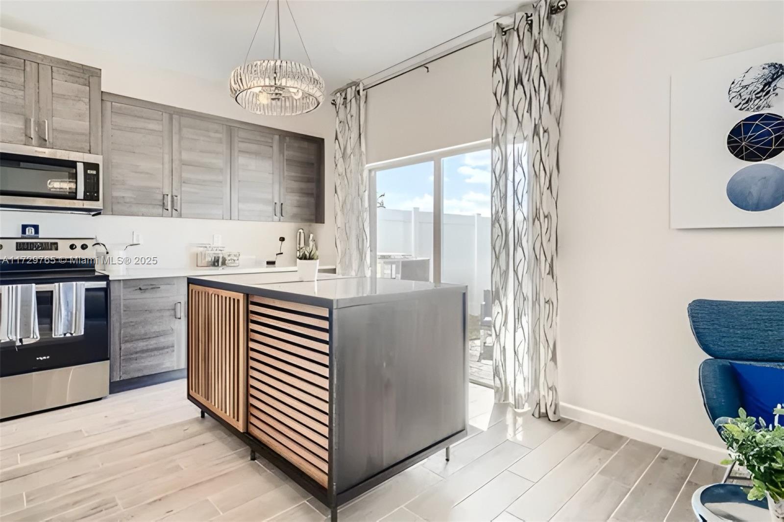 CEDAR AT KEYS GATE - Residential