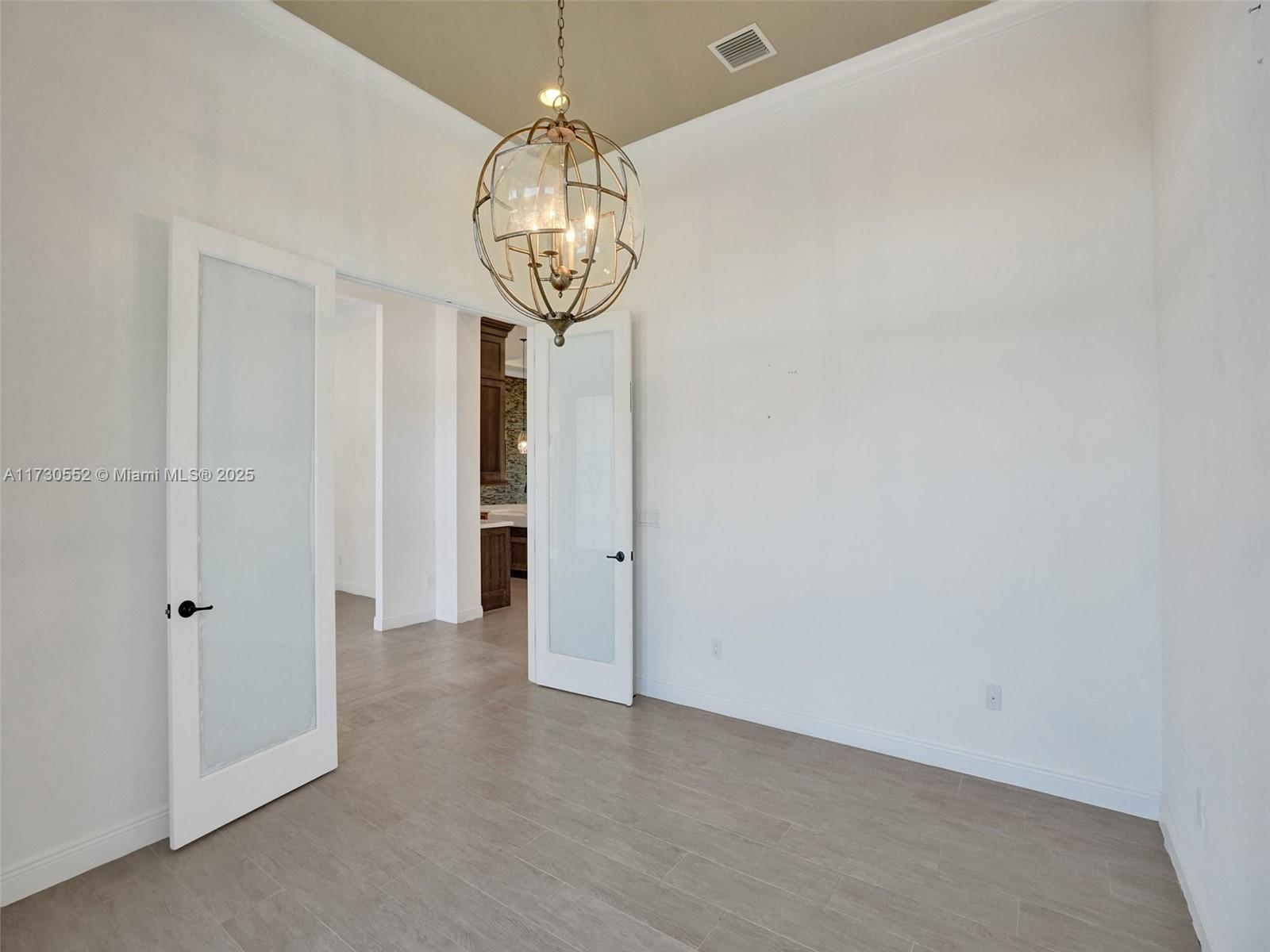 9449 Vallen Ct