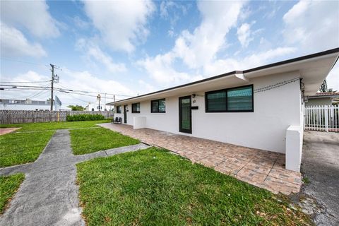 Tiny photo for 30 NW 56th Ct #32, Miami, FL 33126 (MLS # A12027888)