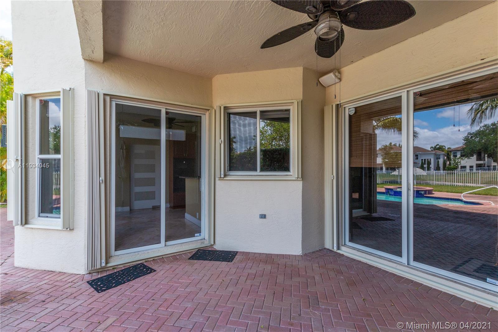 PRESIDENTIAL ESTATES SUB - Residential