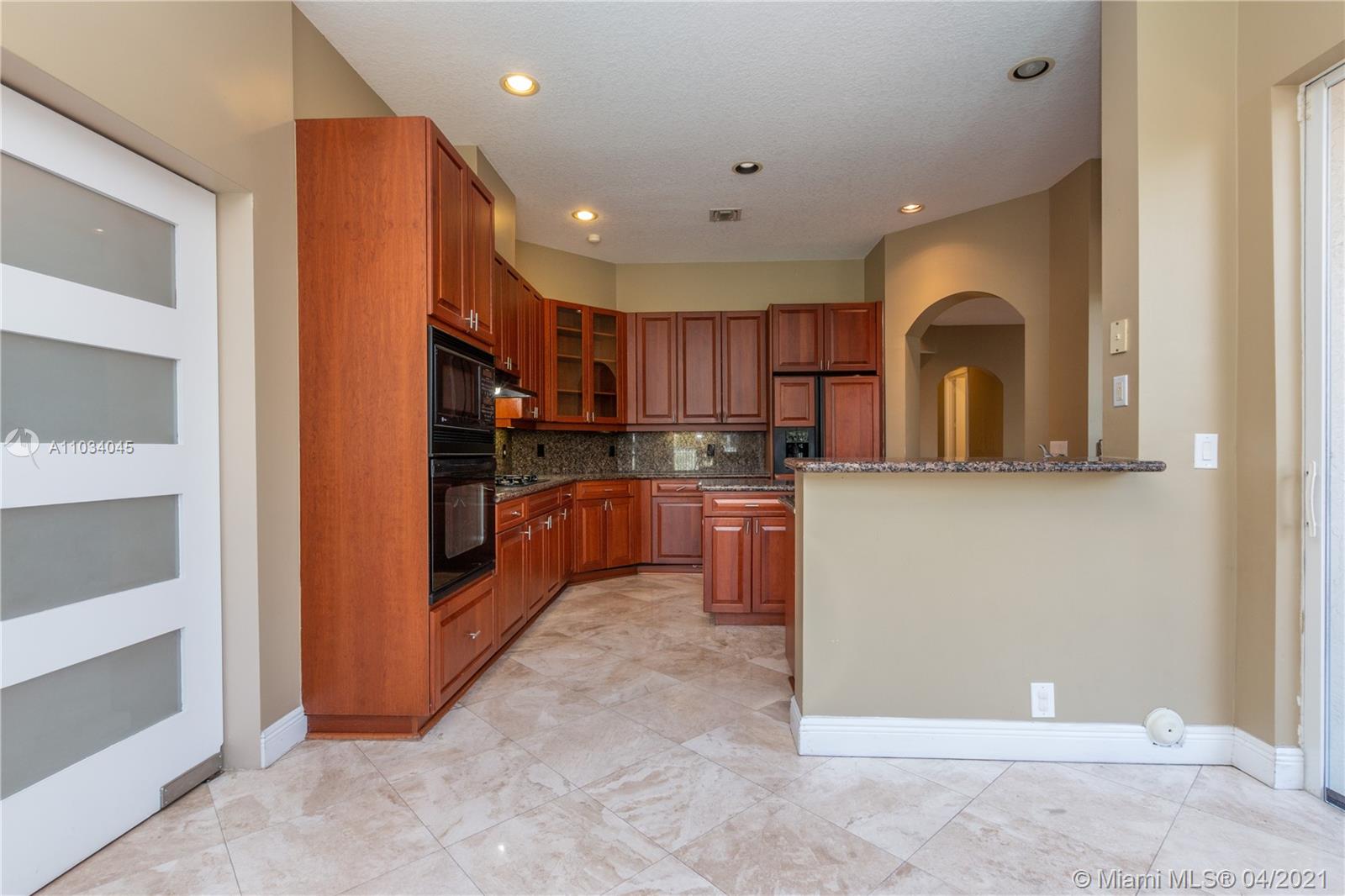 PRESIDENTIAL ESTATES SUB - Residential