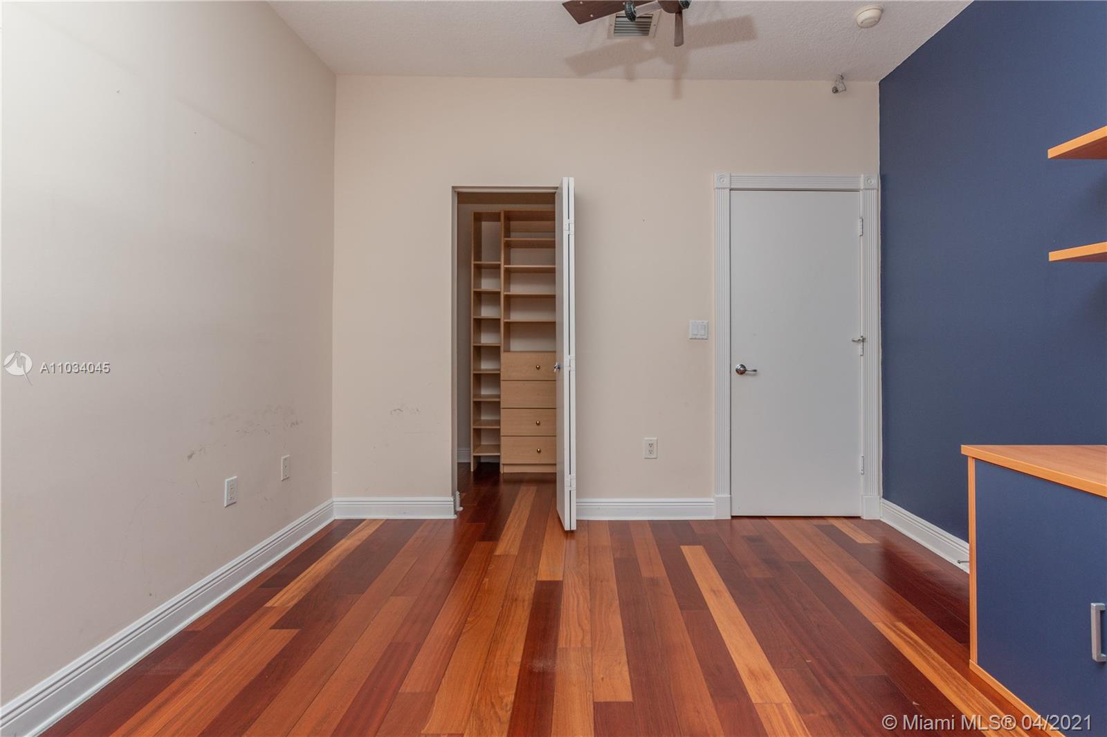 PRESIDENTIAL ESTATES SUB - Residential