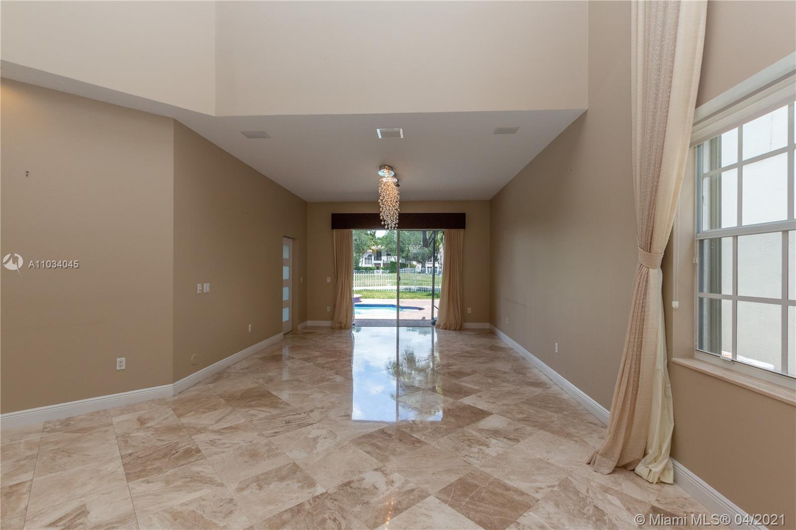 PRESIDENTIAL ESTATES SUB - Residential